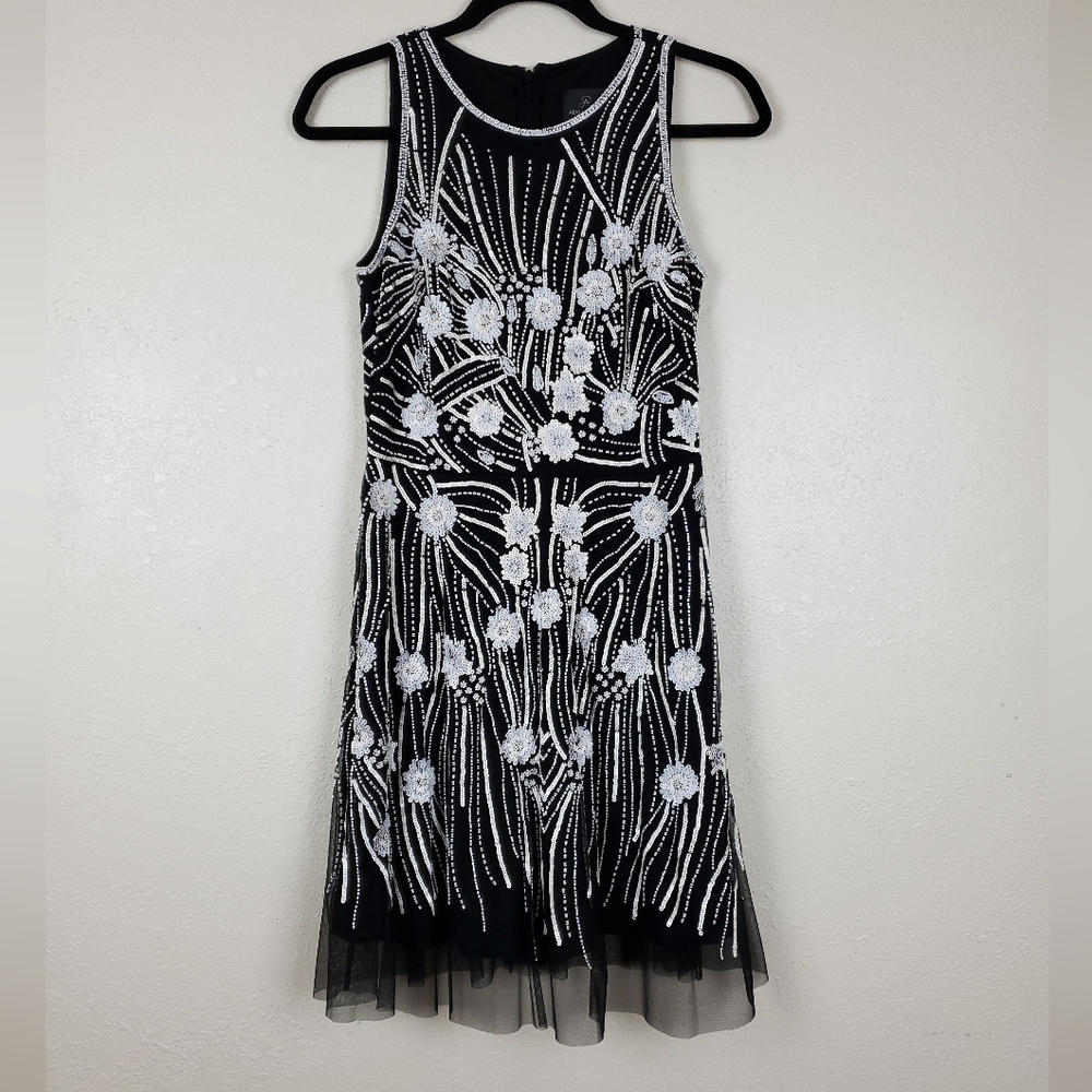 Adrianna Papell Floral Sequins Beaded Formal Cocktail Mesh Sheath Dress Size 4